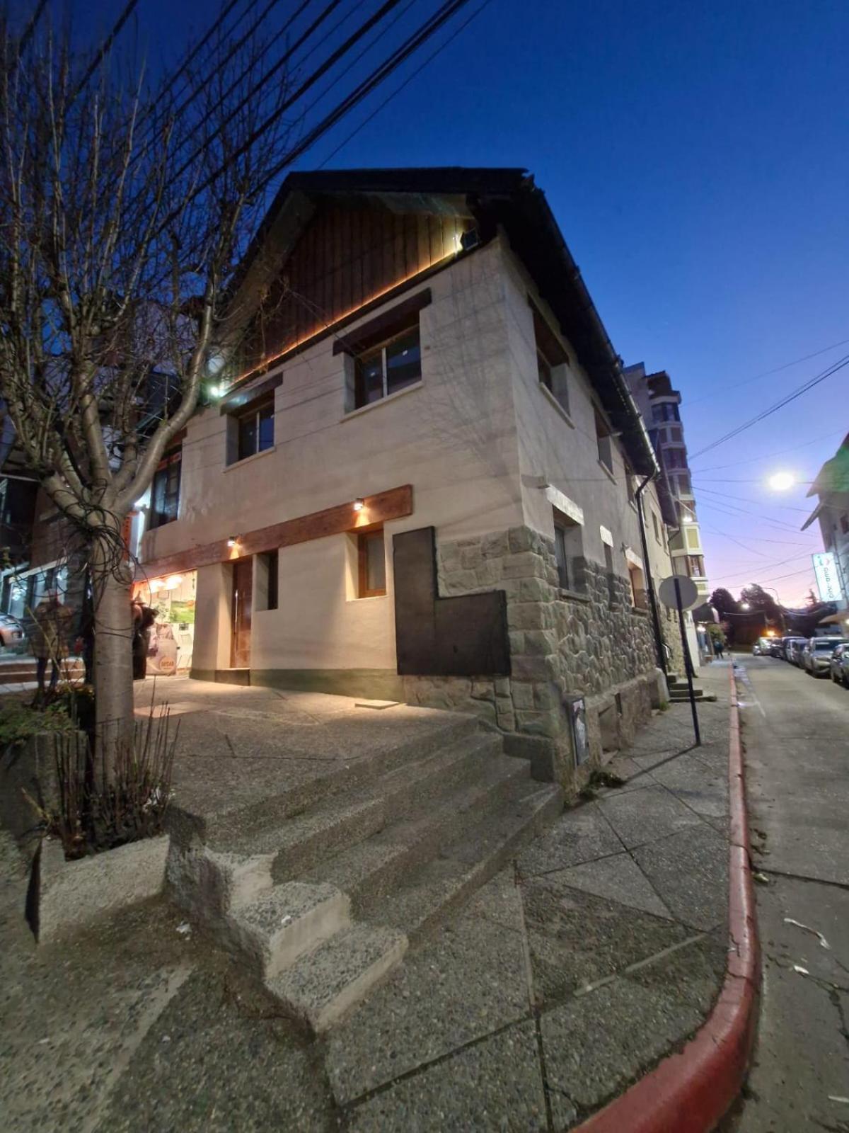 Casa Laura Barilocheアパートメント エクステリア 写真